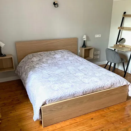 Maison De Ville Au Calme بيت للعطل *